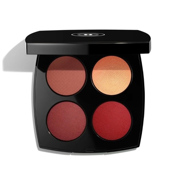 Chanel tres rouges eyeshadow and cheeks palette - Picture 2 of 3
